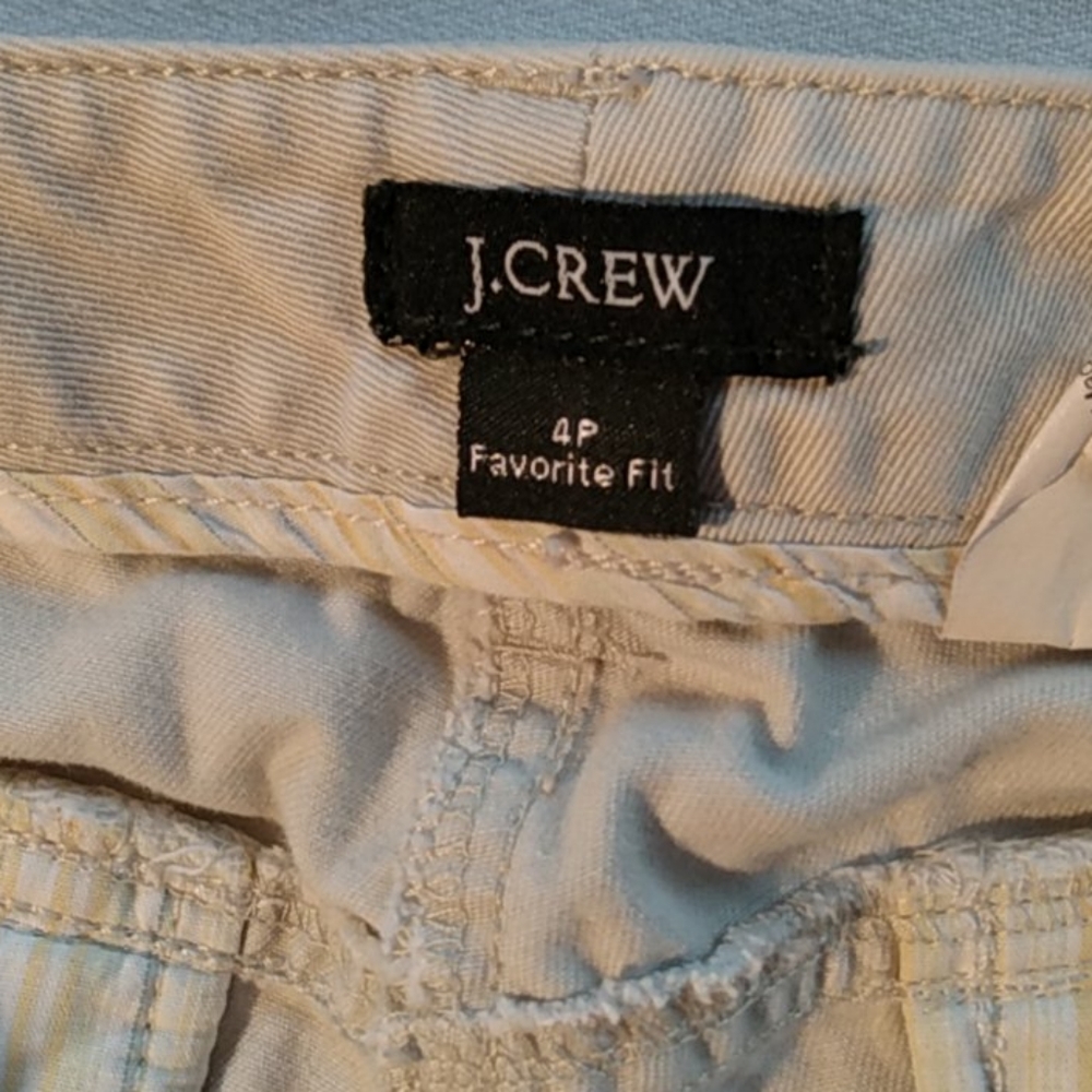Women's 4 4p lot dress pants/capri EUC - Picture 2 of 3
